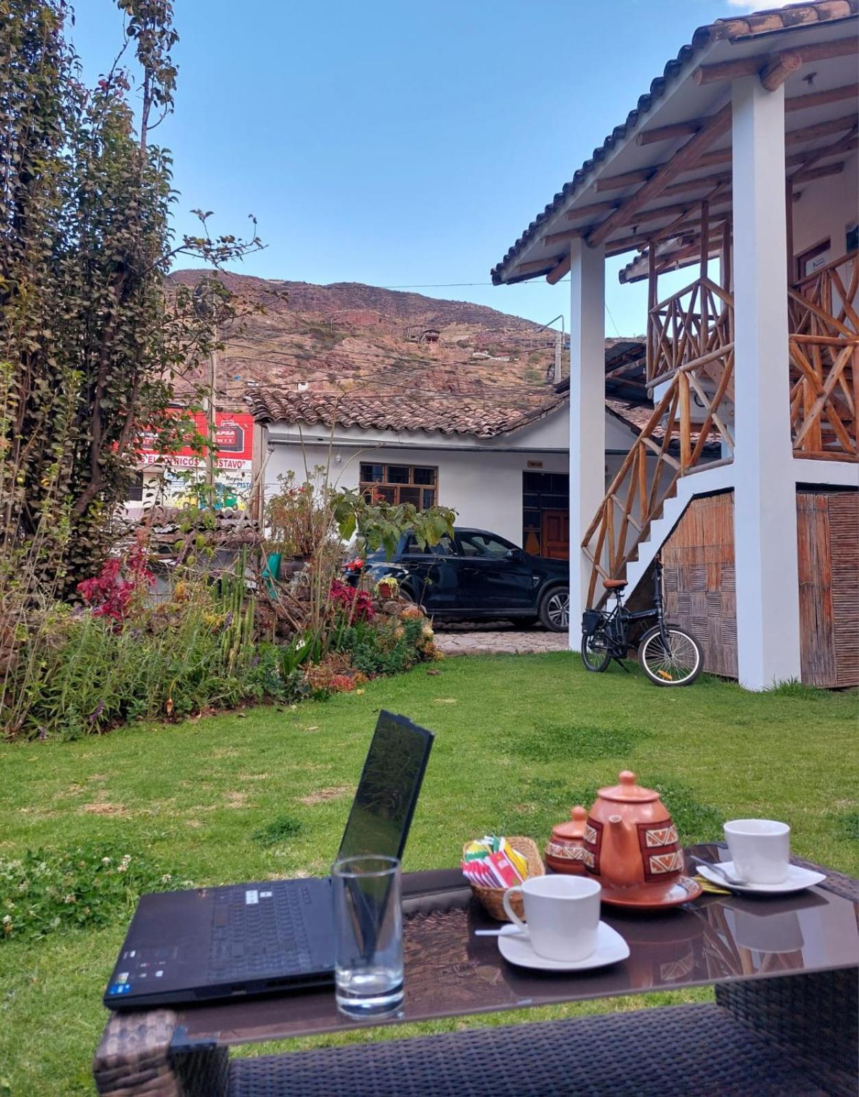 Hostal Miramonti Урубамба Экстерьер фото